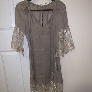 BEAUTIFUL Elie Tahari silky dress!
